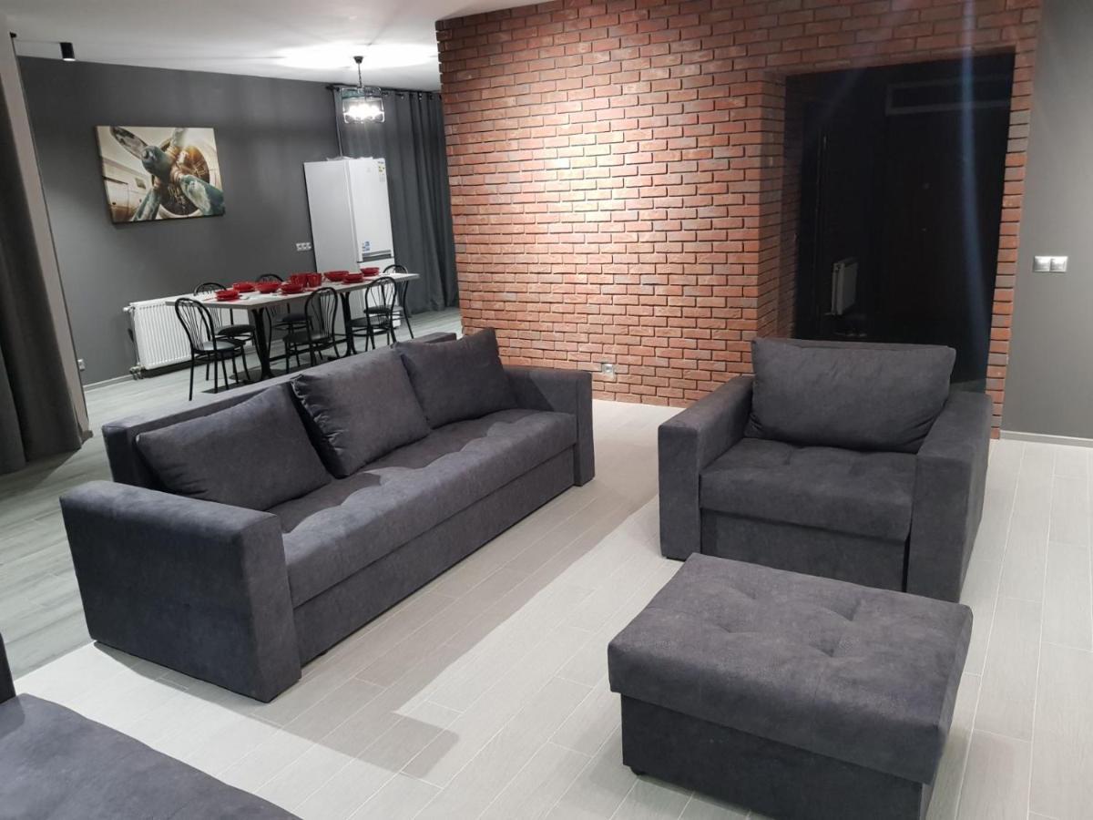 Uzhorod 3 Room Lovely House ภายนอก รูปภาพ